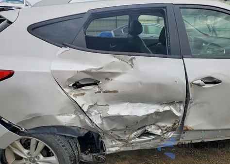 2013 Hyundai Tucson Gls из США, поврежденный, VIN KM8JU3AC6DU729424